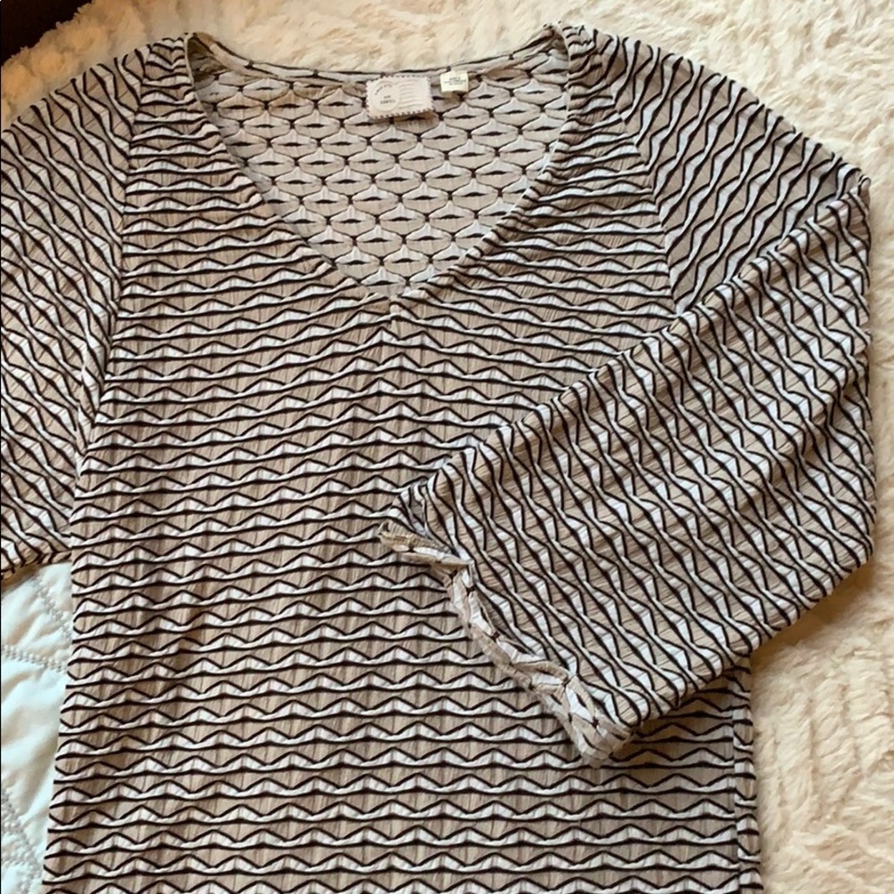 Stretch V neck Blouse